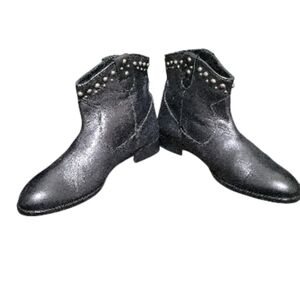 NWOB Patricia Green  Black Studded Ankle Boots SZ 8